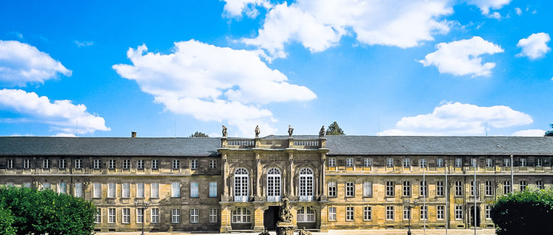 Neues Schloss am Hofgarten