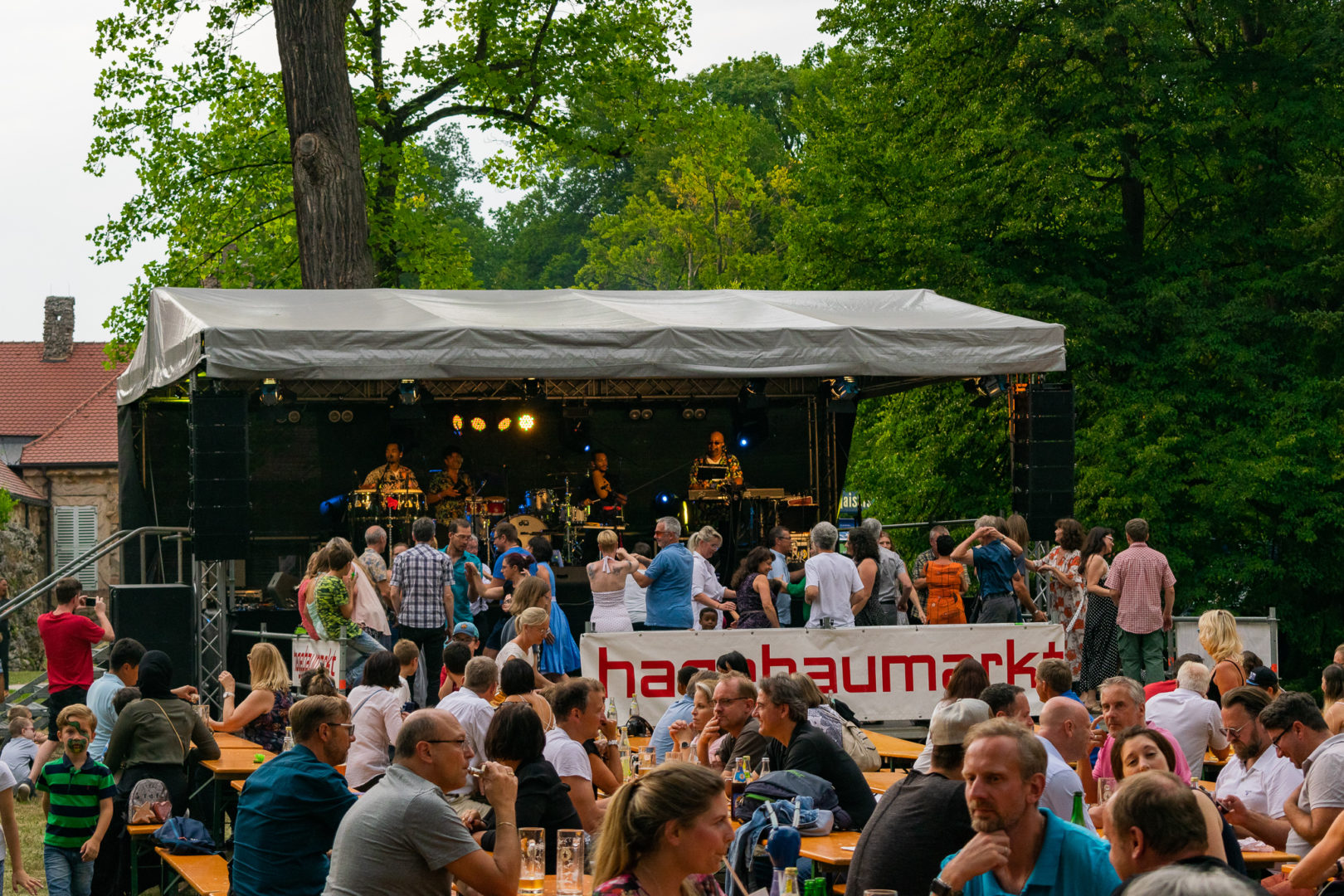 Bühne am Parnaß