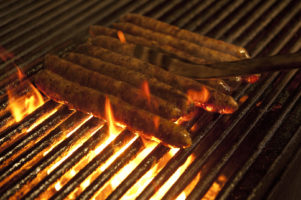 Bratwurst auf dem Grill