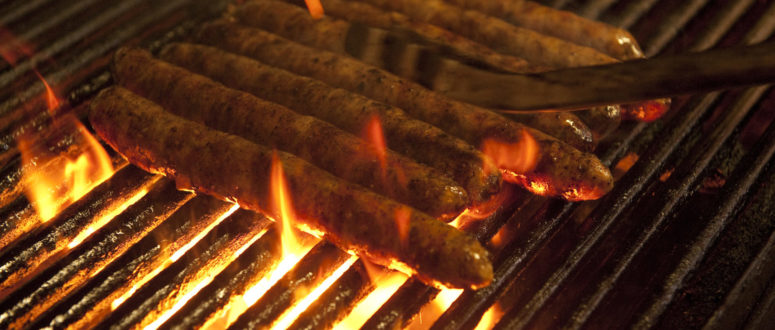 Bratwurst auf dem Grill