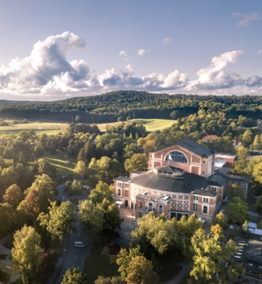 Drohnenaufnahme vom Festspielhaus