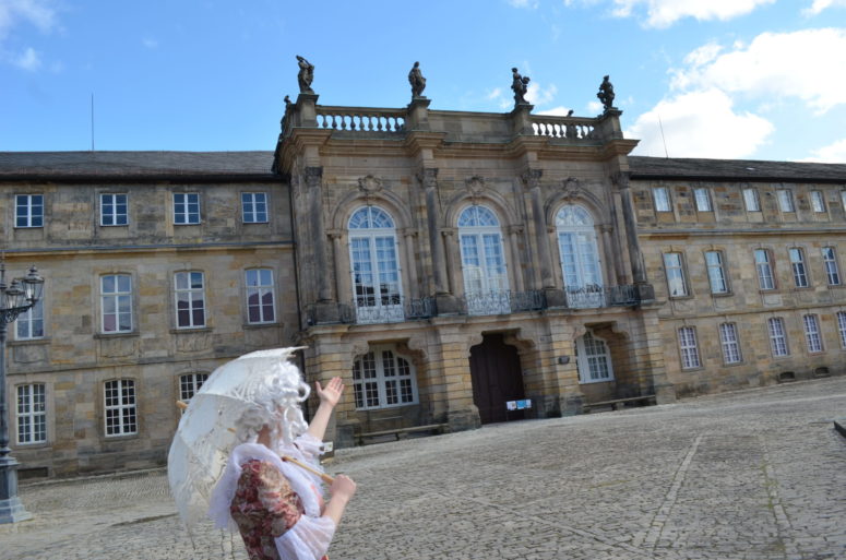 Wilhelmine vor Neuem Schloss