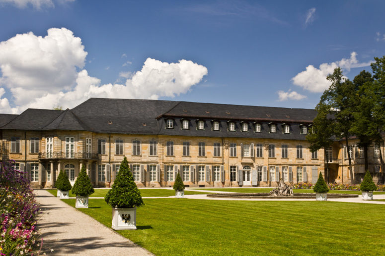 Neues Schloss und Hofgarten