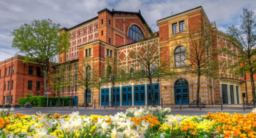 Das Festspielhaus von außen