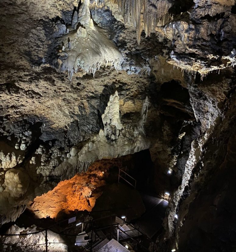 Tropfsteinhöhle