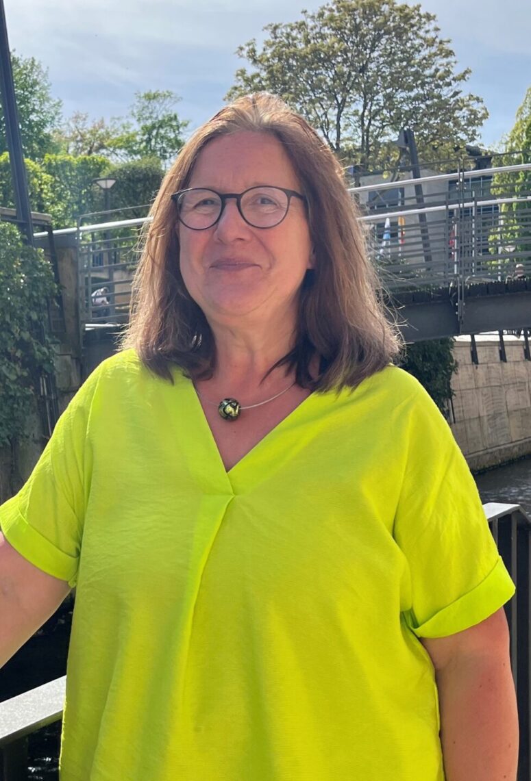 Anne-Babette Freter, Theaterkasse