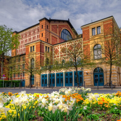 Das Festspielhaus von außen